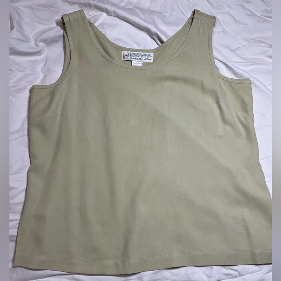 Pineapple Moon Women's Silk Tank Top Sage Green - Picture 1 of 3